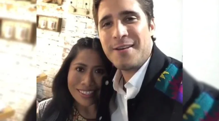 Diego Boneta y Yalitza Aparicio