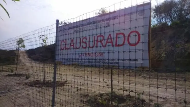 Clausuran proyectos habitacionales en costa de Oaxaca