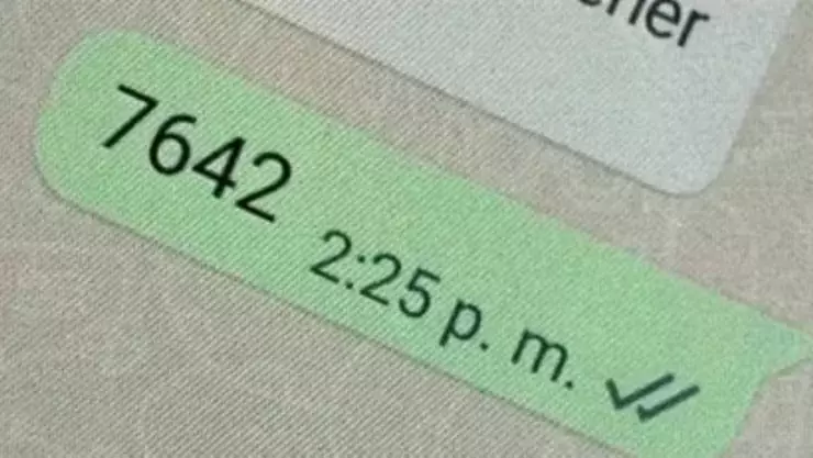 número “7642" en WhatsApp