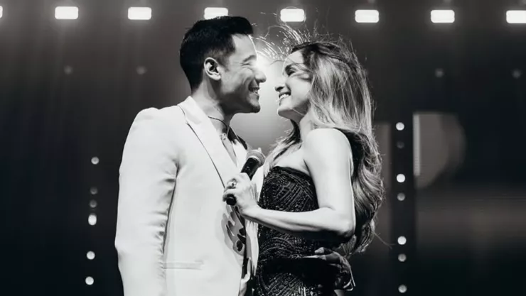 La romántica razón por la que Carlos Rivera y Cynthia Rodríguez tuvieron una boda de ensueño en los viñedos de España.jpg