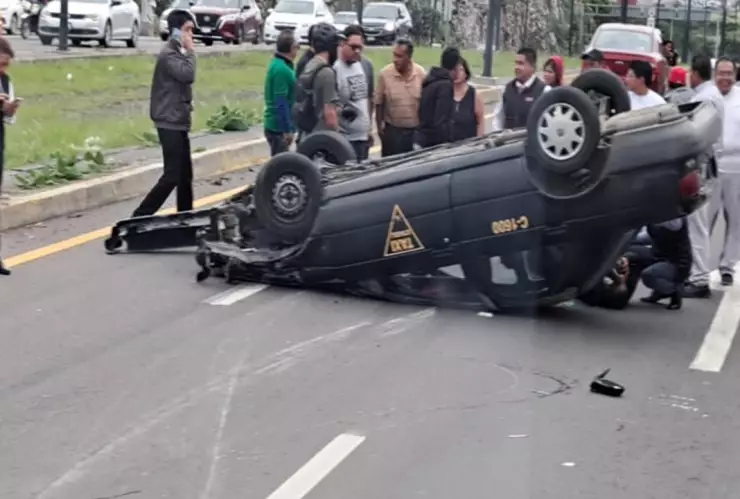 Aparatoso ACCIDENTE en el Periférico Ecológico hoy 7 de septiembre de 2024