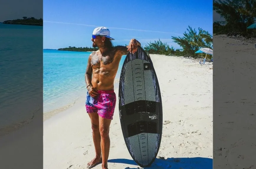 Maluma playa.jpg