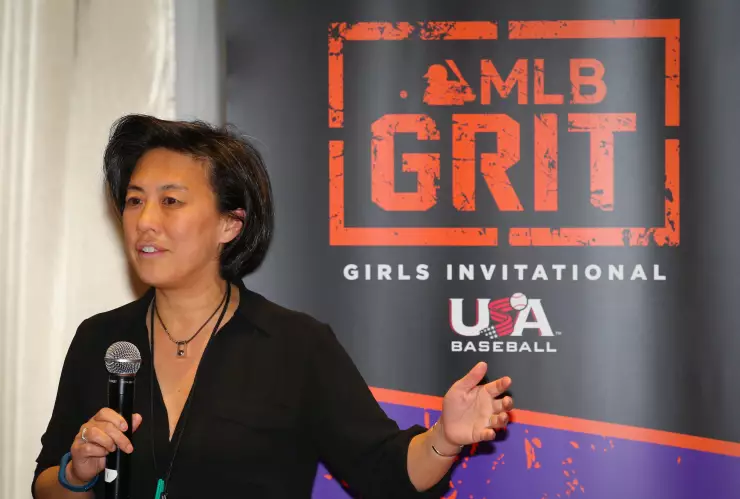 Kim Ng gerente general de los Marlines de Miami