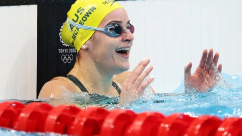 Kaylee McKeown impuso récord olímpico