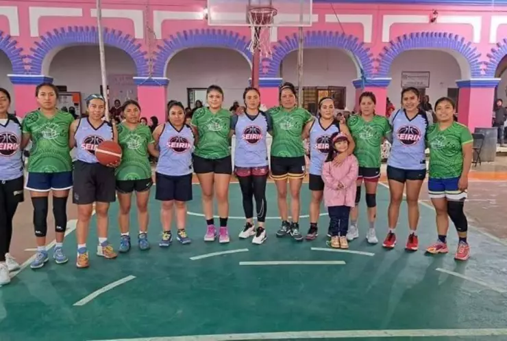 Muere equipo femenil de basquetbol