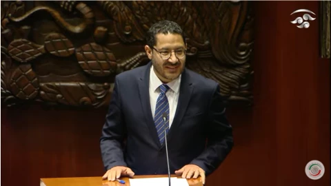 senado-aprueba-licencia-mart&iacute;-batres