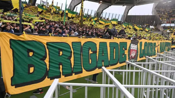 Brigade Loire, barra del Club Nantes.jpg