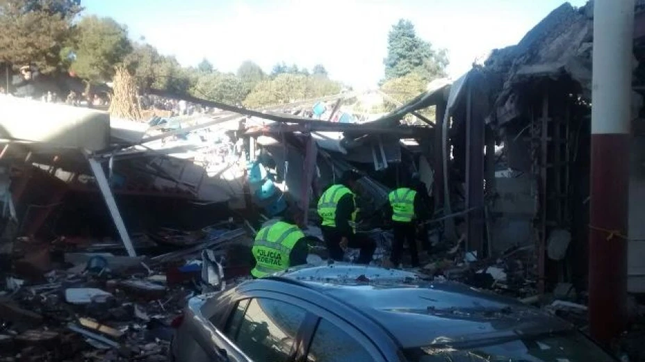 En la explosión murieron al menos 2 personas