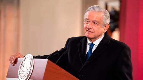 AMLO considera que con Carlos Joaquín incrementará turismo canadiense