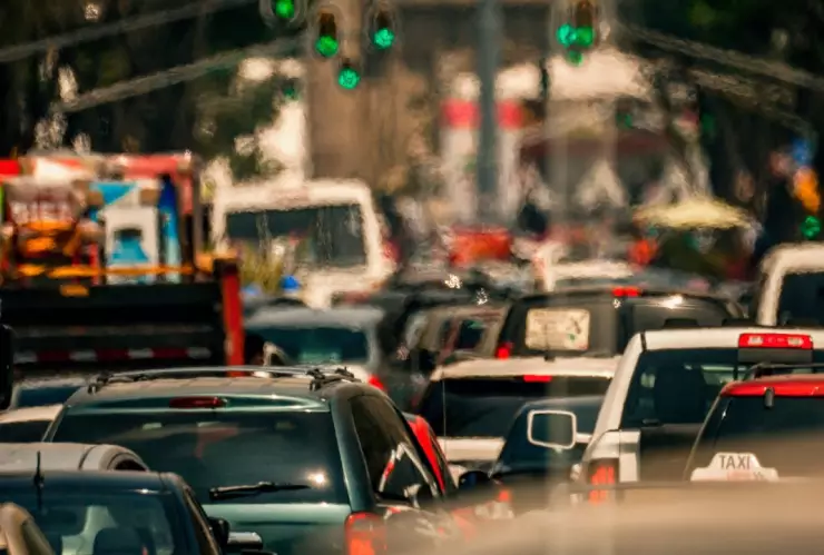 carros en el tránsito de la Ciudad de México