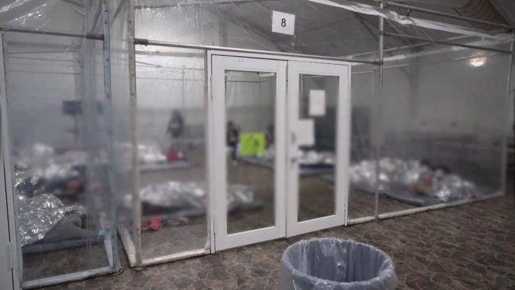 Mientras AMLO y Haris se reunen, estrenan instalaciones para detención de migrantes