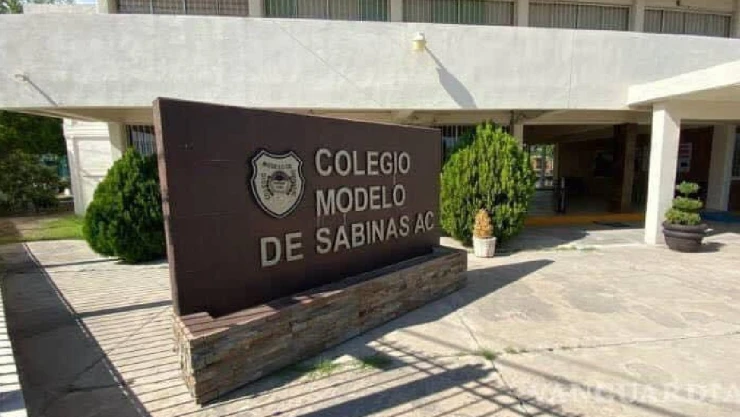 Coahuila maestra Dineylandia fraude.jpg