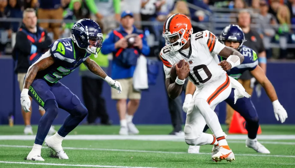 Miami Dolphins firman a Tyler Huntley