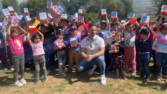 En el marco del Día del Niño, llevamos una gran sorpresa a muchos pequeños de comunidades Mazahuas y Otomíes en Lerma y San José del Rincón, Estado de México.