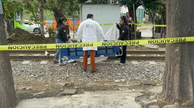 Hombre muere atropellado por tren en la GAM, CDMX
