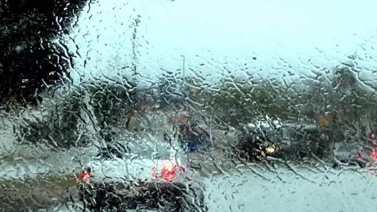 ¡Atención! LLUVIAS y rachas de VIENTO hoy domingo en Yucatán ¿A qué hora y en qué zonas?