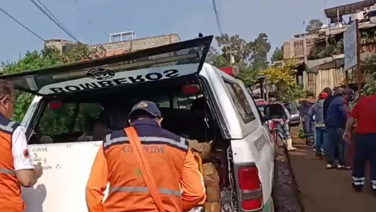 buscan-niño-arrastrado-por-corriente-coladera-abierta-ario-de-rosales-michoacán