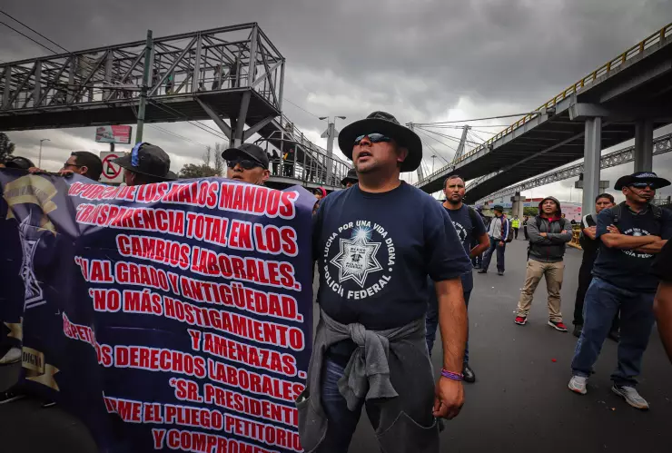 Manifestación de policias federales