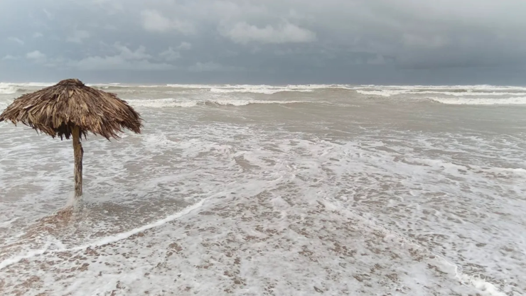 Tragedia en Matamoros_ Joven salva a su amigo de ahogarse, pero muere en Playa Bagdad.jpg