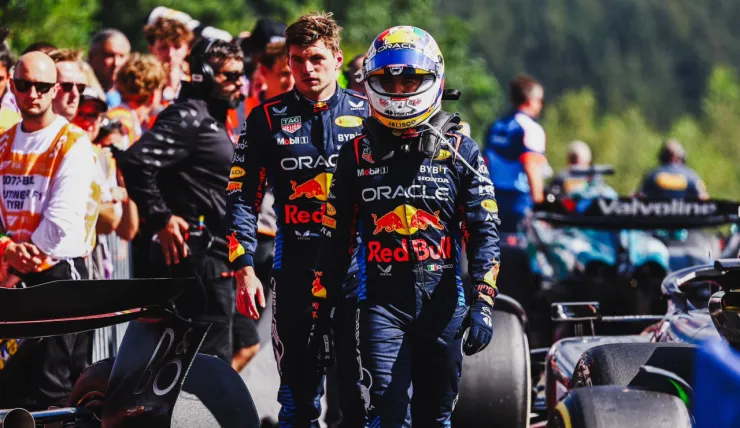 Max Verstappen y Checo Pérez
