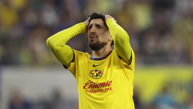 Diego Valdés encabezaría la lista de salidas del América de cara al Clausura 2025
