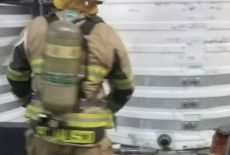 Evacuación en la Zona Industrial por derrame químico: 6 intoxicados y una mujer herida