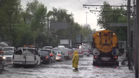 Lluvias e inundaciones provocan caos en la CDMX y Edomex HOY 22 de julio