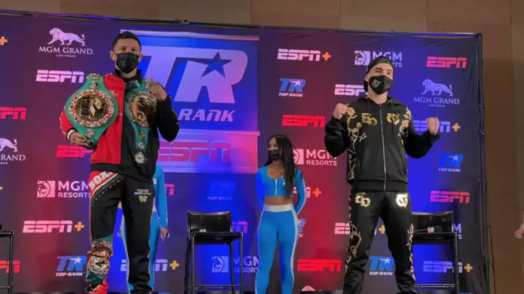 Miguel Alacrán Berchelt Óscar Valdez box