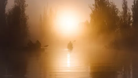 Campamento de peliculas de terror en las trajineras de Xochimilco, CDMX