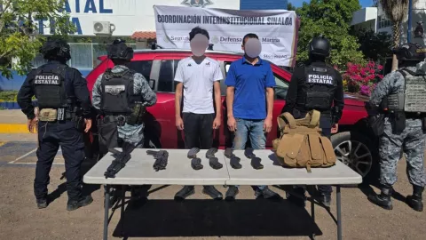 Identifican a dos hombres detenidos en Las Quintas, en Culiacán. .jpg