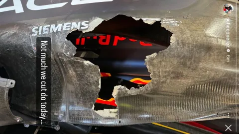 Pontón de Checo Pérez tras el GP de Austria.jpg