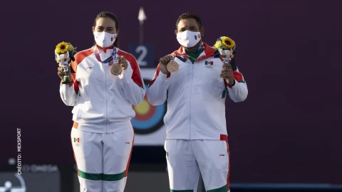 Alejandra Valencia y Luis &Aacute;lvarez, medalla 