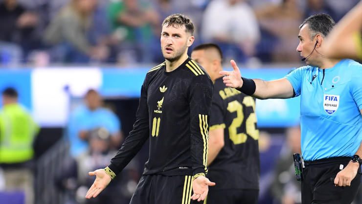 Santiago Gimenez con la Selecci&oacute;n Mexicana