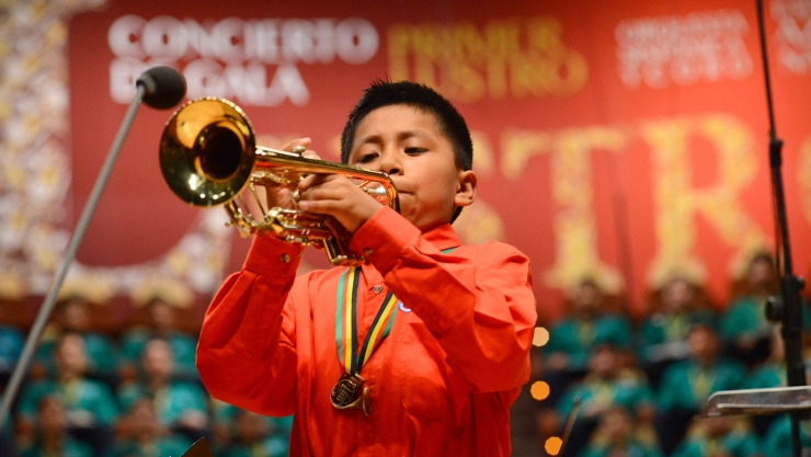 Quinto aniversario de las Orquestas Esperanza Azteca App 2015