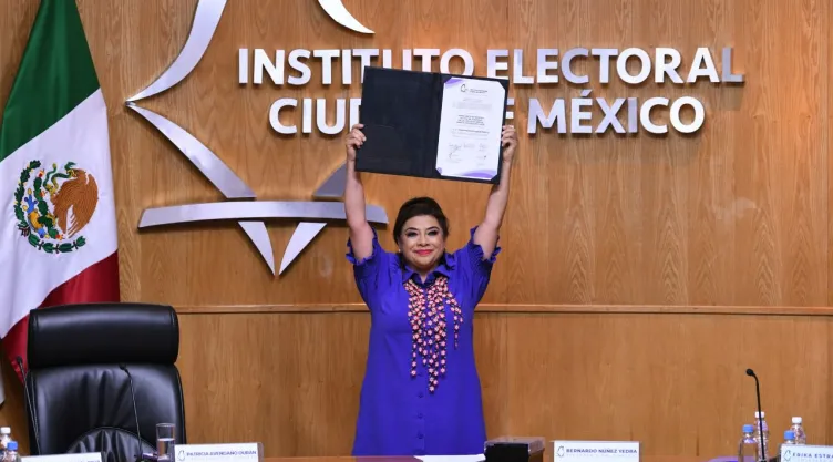 Clara Brugada recibe constancia y ya es Jefa de Gobierno electa de la CDMX