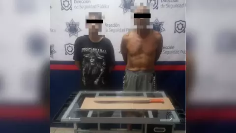 Detienen-a-dos-hombres-por-agresiones-con-machete-en-Las-Julietas-en-Torreón.jpg