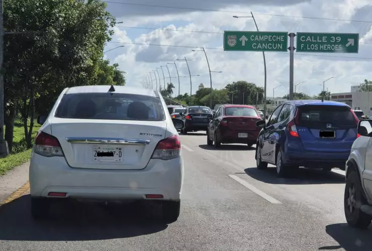 Tráfico en el Periférico de Mérida hoy sábado 02 de noviembre de 2024 por obras en construcción