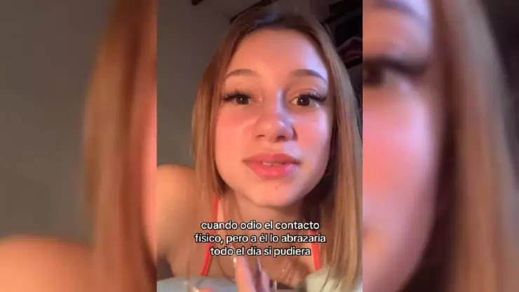VIDEO_ Tiktoker infiel es expuesta por enviar el mismo mensaje a sus 3 novios