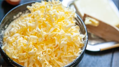  Quesos retirados en EUA por posible contaminación con metal 