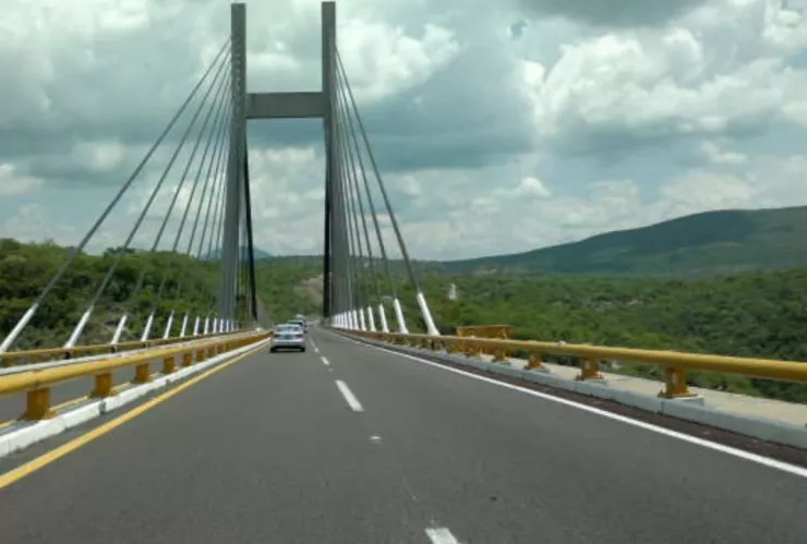 cobro autopista del sol