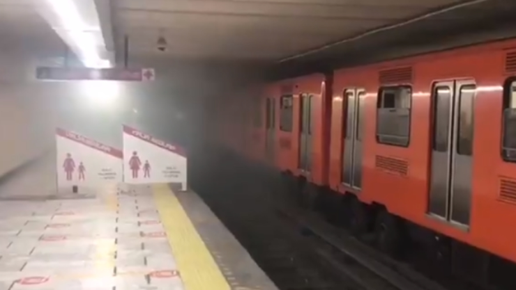 metro-pino-suarez-cortocircuito.jpg