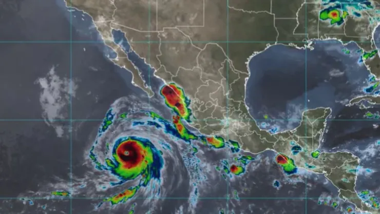 Huracán Genevieve categoría 5: Conagua alerta por lluvias intensas y oleaje elevado