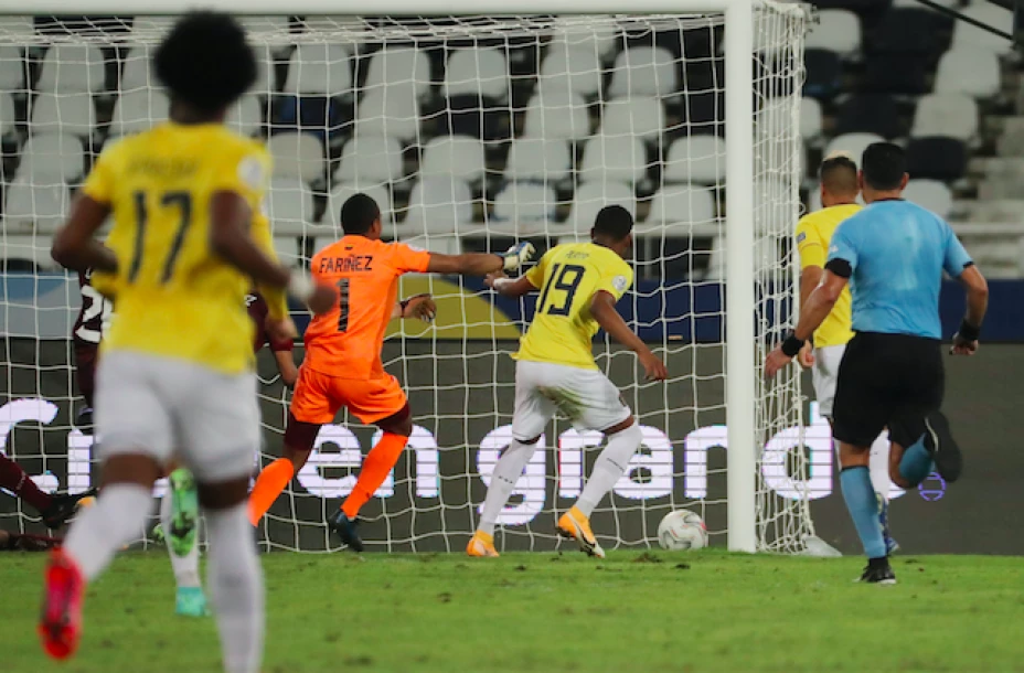 Ecuador vs Venezuela .jpg