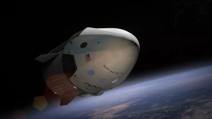 Capsula dragon de SpaceX en el espacio EEI.jpg
