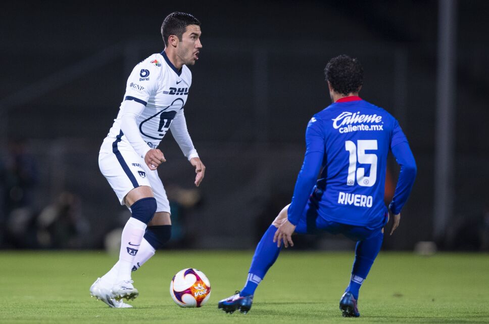 Pumas vs Cruz Azul