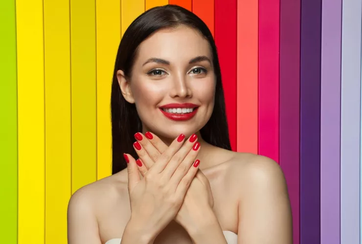 Colores de uñas que serán tendencia en 2026: estos son los tonos que te harán ver a la moda y fantástica.