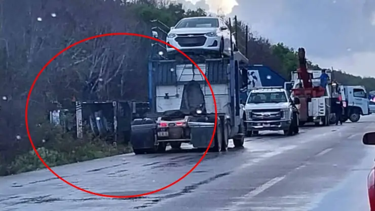 ¡Precaución! Se registra accidente en carretera Felipe Carrillo Puerto- Tulum.jpg