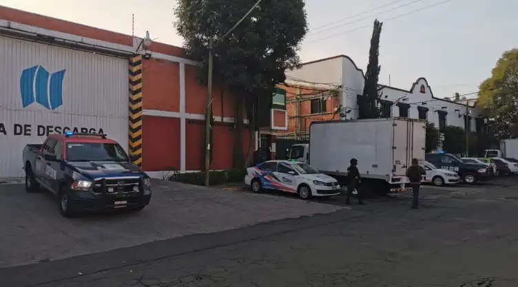 vigilancia en farmacéutica.jpg
