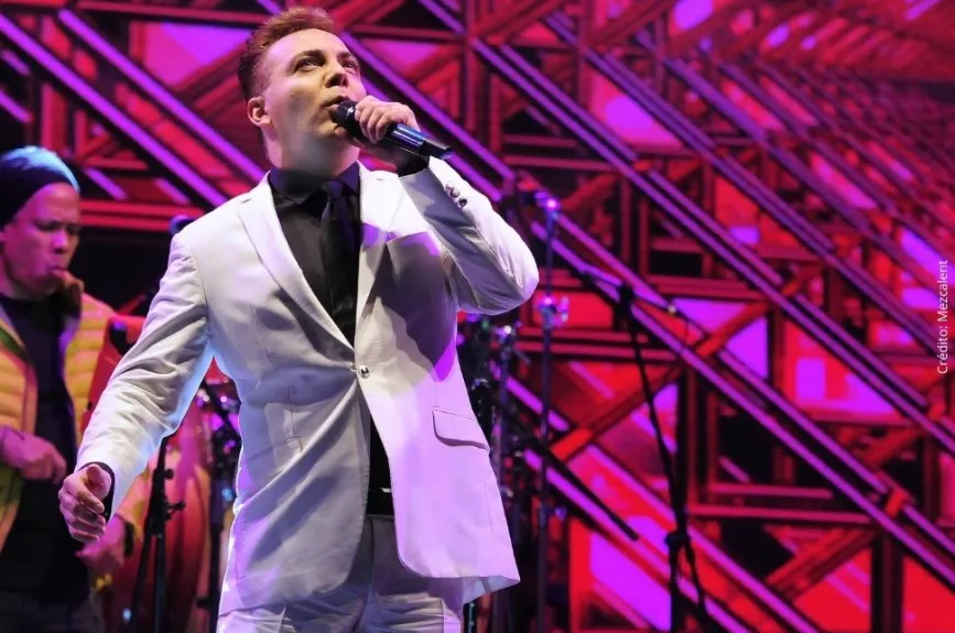 Cristian Castro.