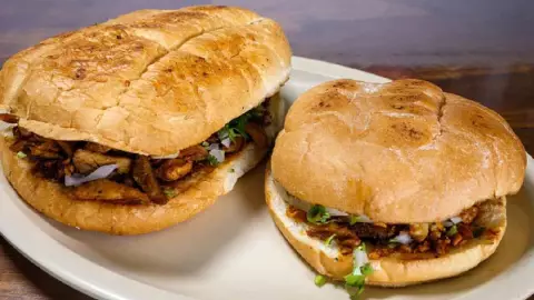 Estas 4 TORTAS MEXICANAS están entre los 100 mejores sándwiches del mundo